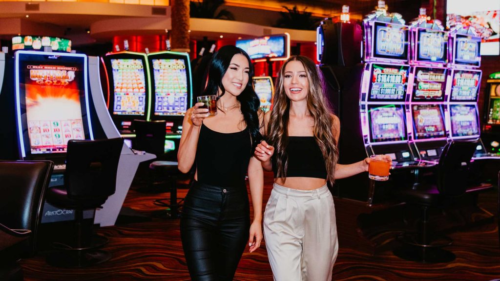 Slot
